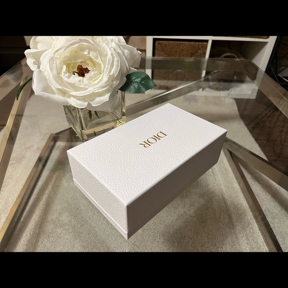 Dior Empty Gift Box - Picture 8 of 8